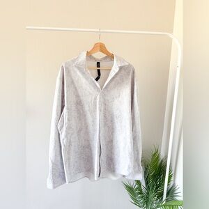 Lululemon like new button down flannel size XXL men’s